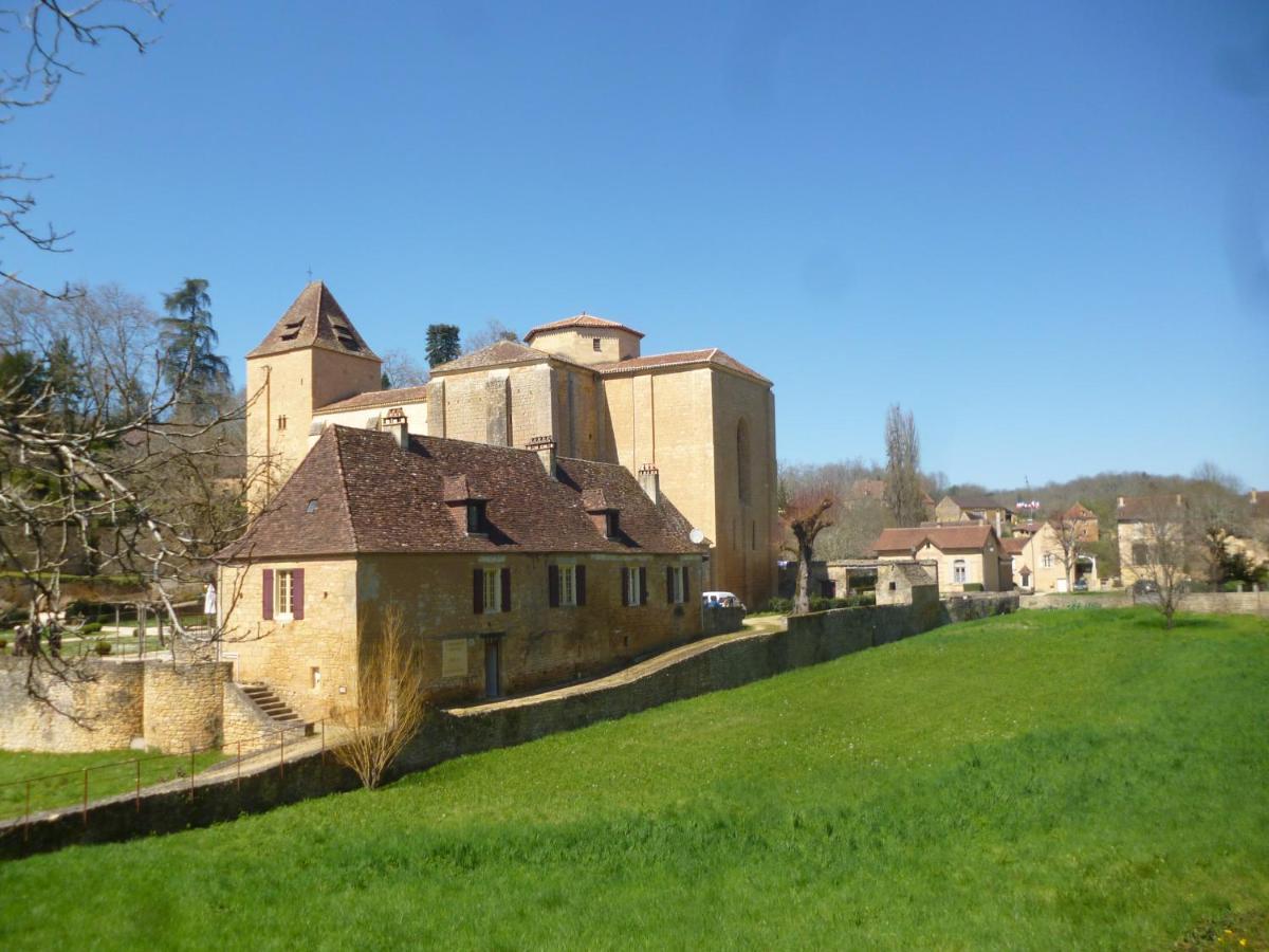 Bed & Breakfast Le Moulin Neuf Saint-Alvere Экстерьер фото
